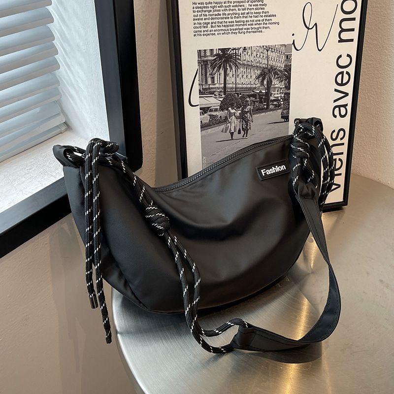 9902 Women's New Nylon Crossbody Bag Solid Zipper Crossbody Bag
