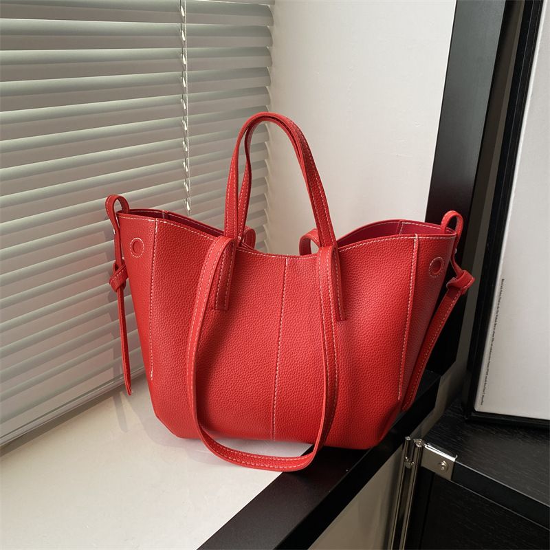 2025 French wing bag, lychee pattern trendy tote bag, large-capacity sewn handbag, commuter single-shoulder bag