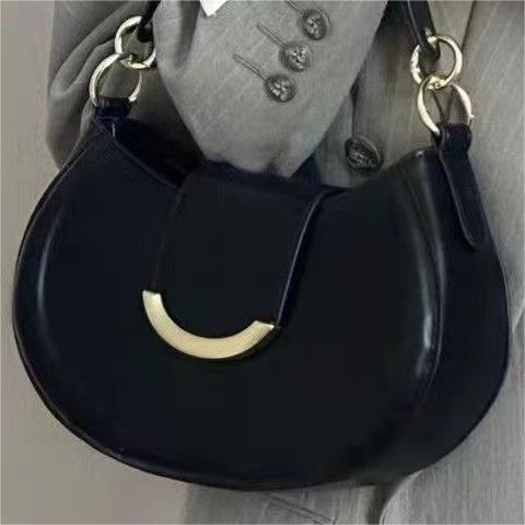 Women's New Fashion Half Round Handbag Soft Face Zipper Handbag