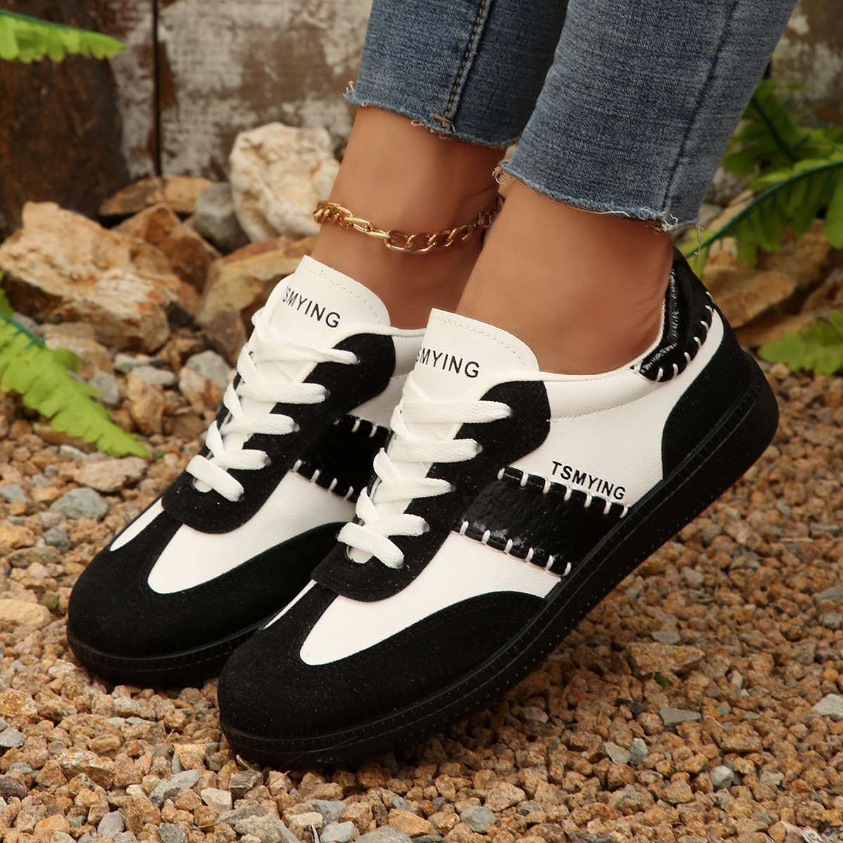 De Xun Shoes 2025 New casual and versatile single shoes, large-sized lightweight thick-soled white sneakers, retro couple shoes for women