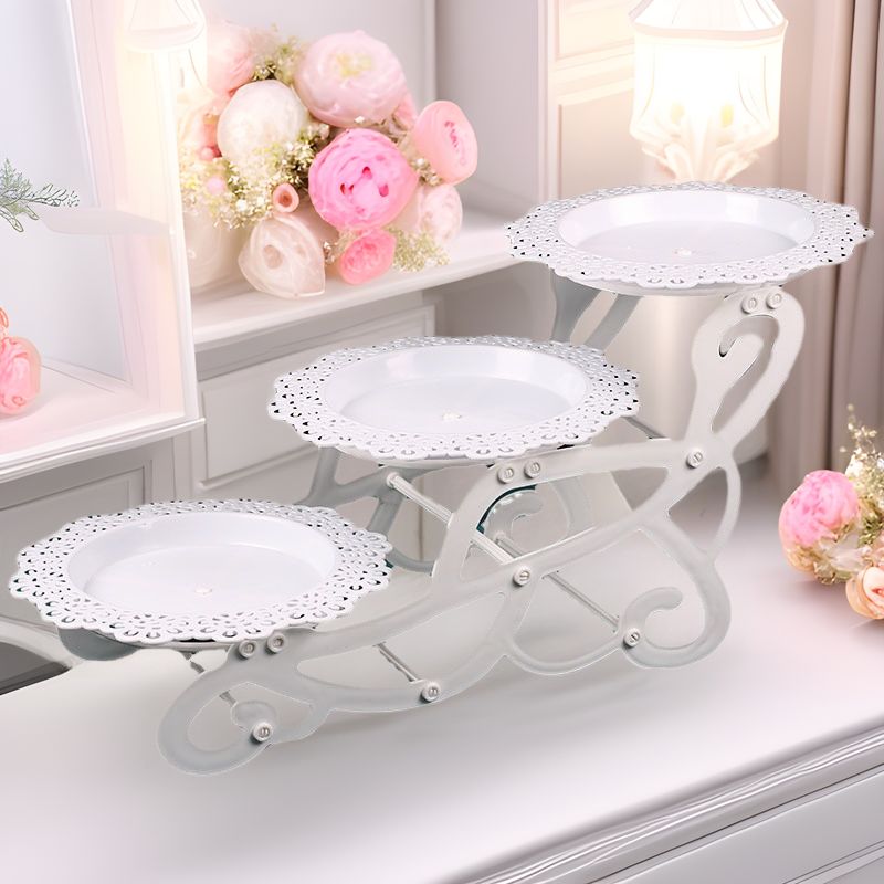 Third floor wedding dessert table, display shelf for ornaments, birthday cake shelf, Dim sum shelf Three layer storage rack
