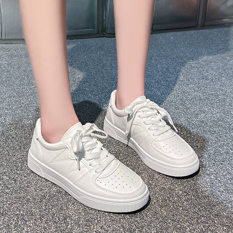 Little white shoes women 2025 spring new ins street fashion shoes shallow mouth breathable Korean version of student leisure sports shoes