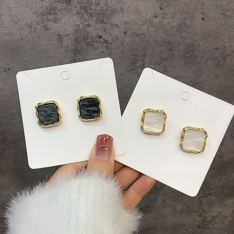 559 560 Women's Vintage Geometric Square Resin Earrings Jewelry Gift