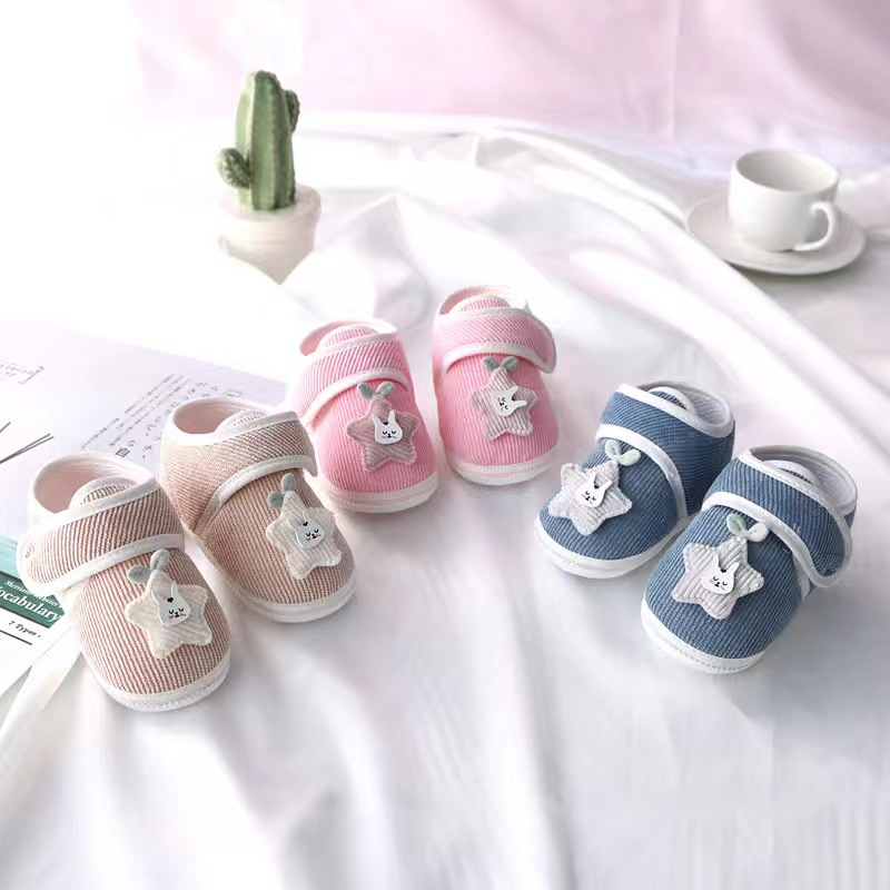 New baby shoes soft bottom breathable 0-1 year old men and women baby step shoes spot school step shoes
