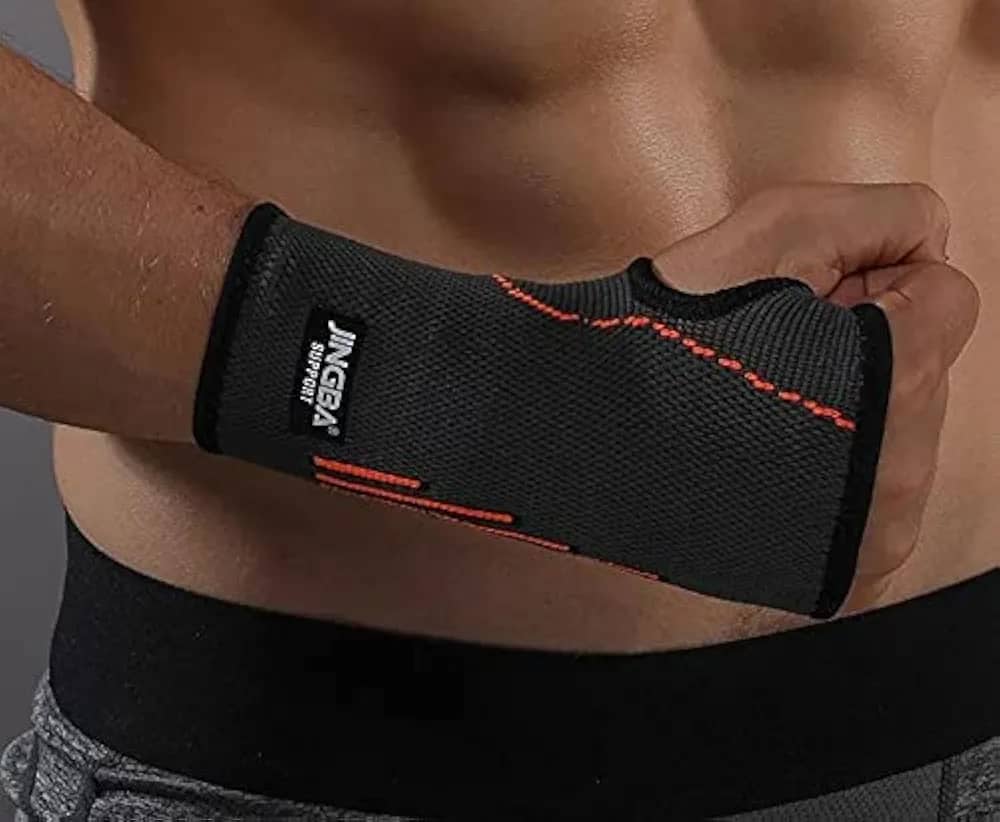 1PCS Nylon Wristband weightlifting Wrist Support boxing hand wraps wrist brace boxing wrist handguard Protective