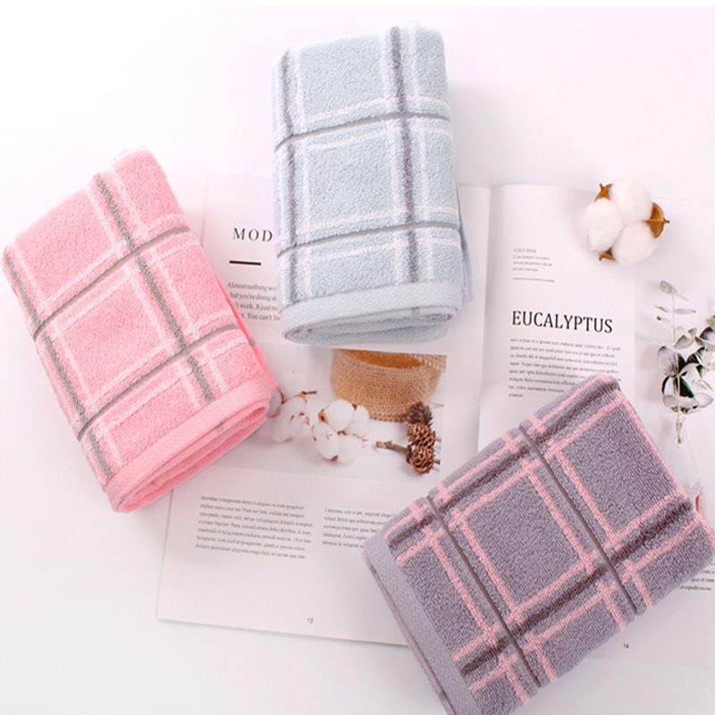 7111 Cotton Checked Towels Soft and Comfortable Towels