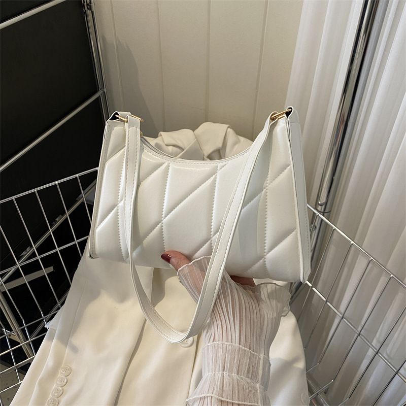 The 2025 new style of fashionable and simple underarm bag for women, niche and trendy single-shoulder bag, casual commuting handbag and women's bag
