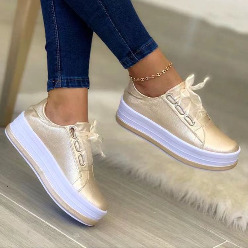 Large size casual single shoes women Europe and America new round head thick sole casual rubber shoes 111