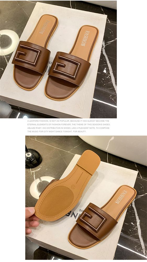 Big size metal clasp cool slipper female 2025 summer new senior feeling all kinds of casual flat one flip-flop female