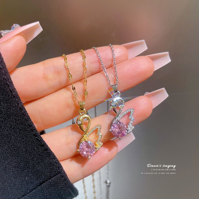 Light Luxury Micro Pave Cubic Zirconia Swan Pendant Necklace For Women, Pink Crystal Clavicle Chain, Niche Elegant Design Fashion Jewelry Gift For Daily Dating Party Banquet Wear
