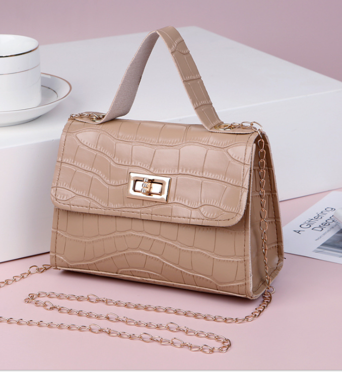 New Fashion Crocodile Pattern Shoulder Bag PU Chain Buckle Messenger Bag Three-dimensional Texture Handbags for Women