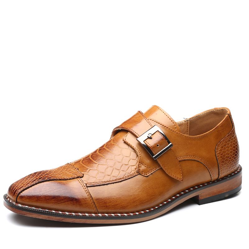 Spring new business casual men's shoes: British pointed-toe leather shoes, men's belt-buckle trendy shoes, men's cross-border shoes