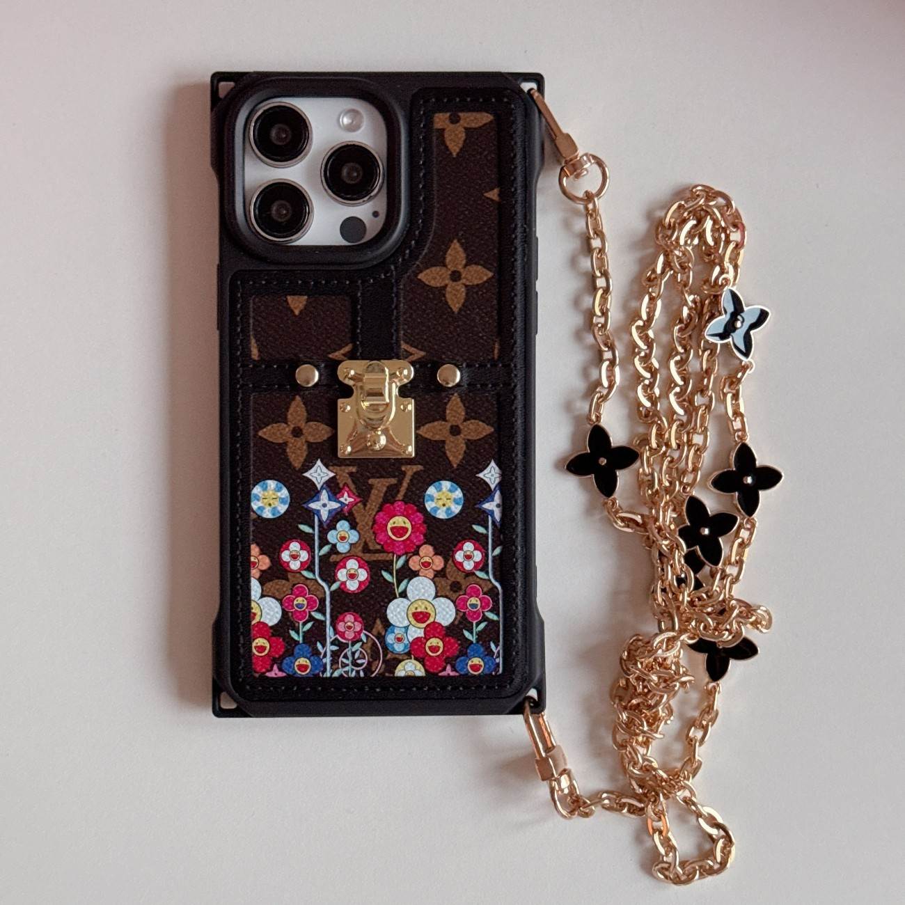 Iphone Vintage lux phone case : 
Iphone 11,Iphone 11Promax,
Iphone 12,Iphone 12Pro,Iphone 12 Pro max,Iphone 13,Iphone 13Pro,Iphone 13 Pro max,
Iphone 14,Iphone 14 plus,Iphone 14Pro,Iphone 14 Pro max,
Iphone 15,Iphone 15 plus,Iphone 15Pro,Iphone 15 Pro max,
Iphone 16,Iphone 16 plus,Iphone 16Pro,Iphone 16 Pro max
Iphone 15,Iphone 15Pro,Iphone 15 Pro max,
Iphone 16,Iphone 16Pro,Iphone 16 Pro max