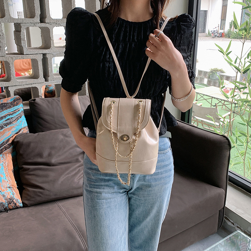 9298-QS Women's Summer New Solid Color Chain Backpack Buckle Soft Face Backpack