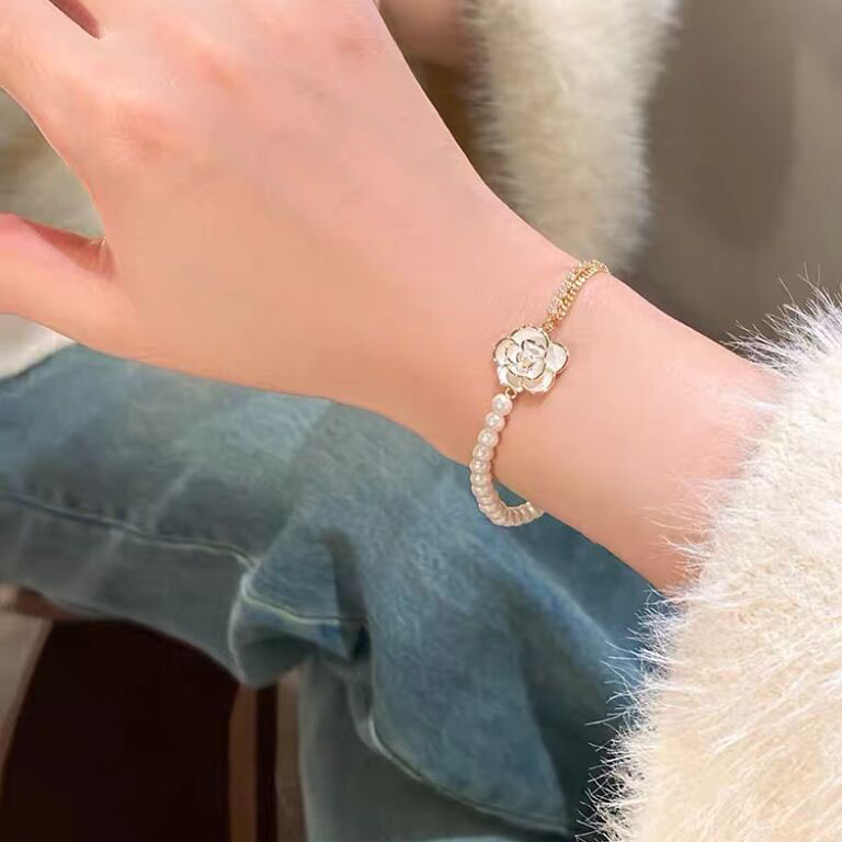 SL-23 women's camellia bracelet pearl chain bracelet niche design elegant