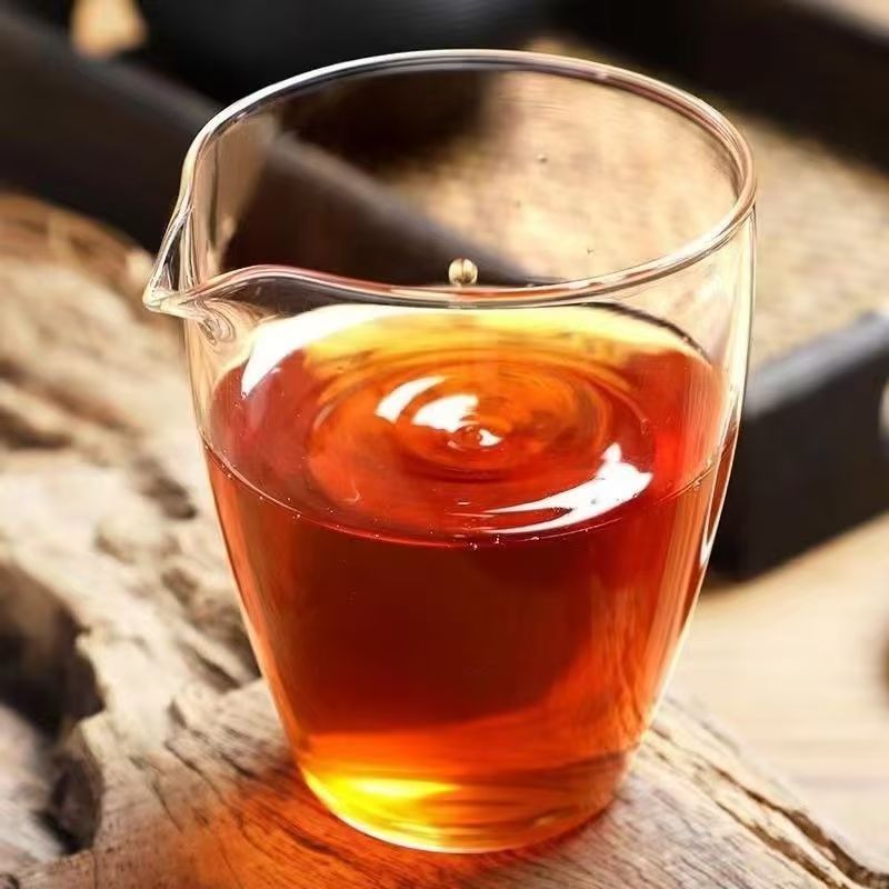 100 Years of Traditional Tea Craftsmanship: Originating from the Core Tea Area, Enjoying the Natural Tea Fragrance"
