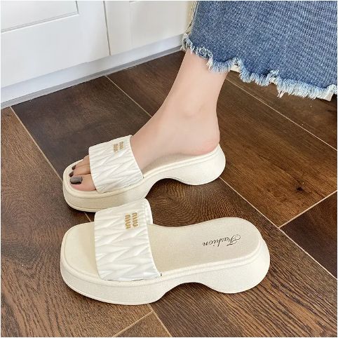 White Cross-border hot 2024 new slippers women's summer wear thick bottom non-slip fashion all-match sandals women's foreign trade