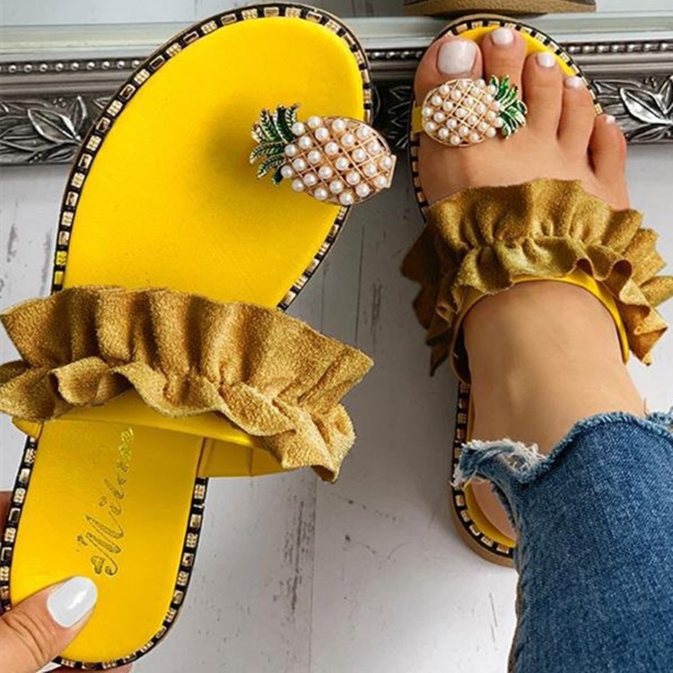 Female Sandals women shoes Large size 35 36 37 38 39 40 41 42 43 Thimble toe Clamp foot slippers Flat heel Pearl pineapple Leisure sandals CRRSHOP black yellow beige pink green Leopard print shoes