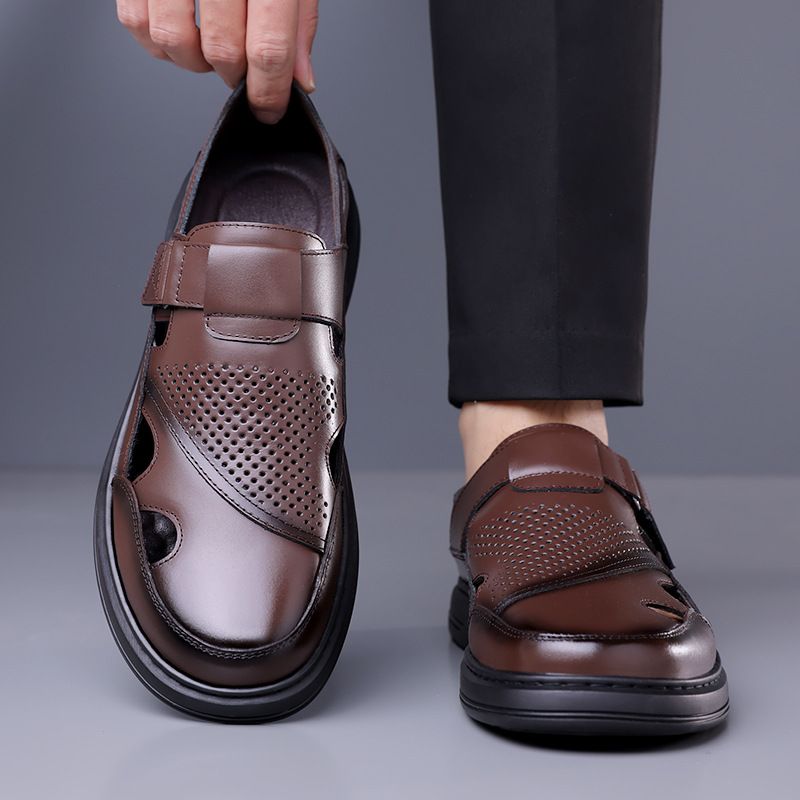 Men's Breathable Perforated Leather Sandals, Closed-Toe Adjustable Strap Casual Loafers, Lightweight Business & Daily Summer Shoes, 2 Colors Available, EU Size 41-44