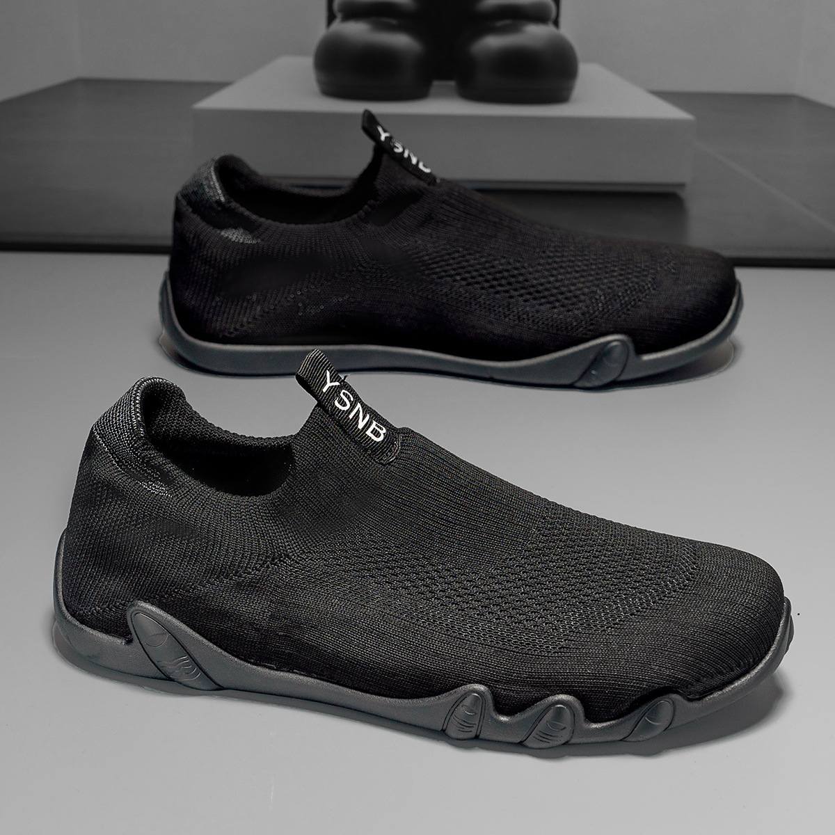Men's breathable flying woven casual mesh shoes trend a slip-on student sports shoes men's shoes 2025 spring new
