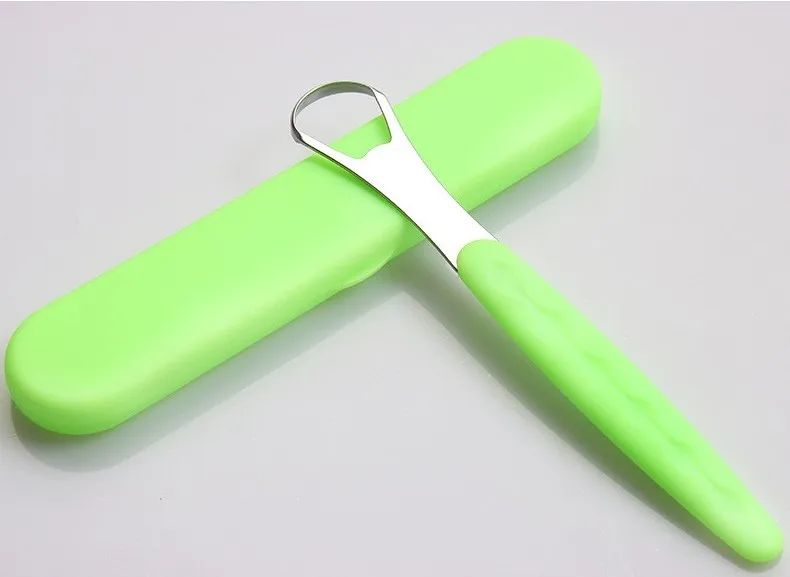 1pc Stainless Steel Tongue Scraper Cleaner for Oral Hygiene Tounge Scrapper Brush Remove Halitosis Tongue Coating Oral CareGreen