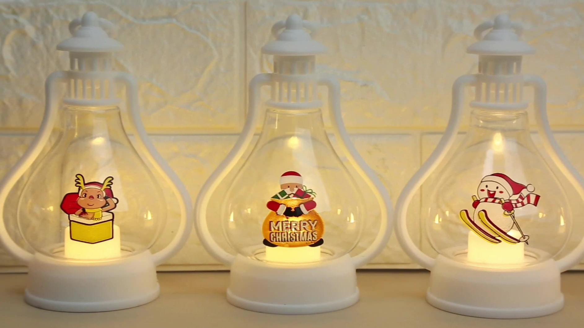 Christmas Decorations New LED Lights Children Portable Window Display Christmas Tree Pendant Creative Props(This product does not contain batteries)

 