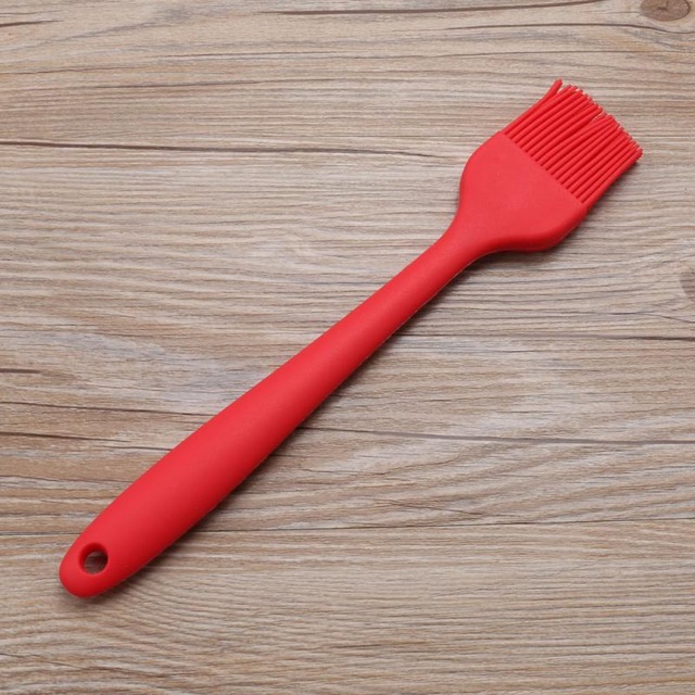 1PC Silicone Basting Pastry Brush Oil Brushes For Cake Butter Kitchen Barbecue Brush Random Color