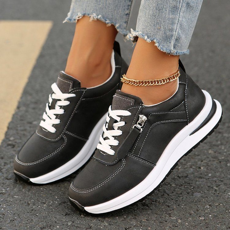 Single shoe women 2024 summer new Europe and the United States cross-border large size flat round head solid color front lace-up women single shoes4