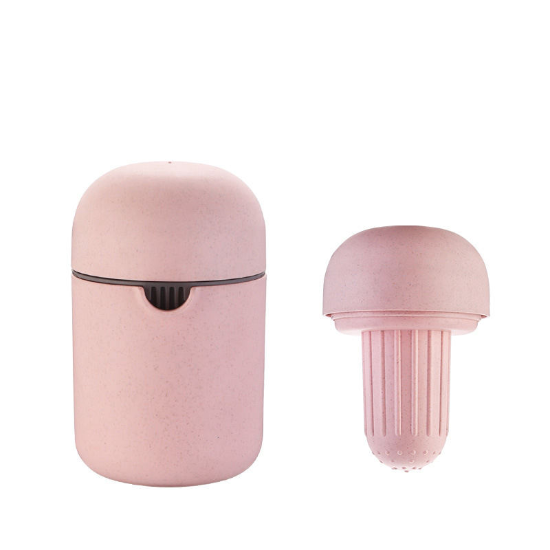 Manual Juicing Cup Wheat Straw Juicer Mini Portable Juicer Orange Lemon Juicerred