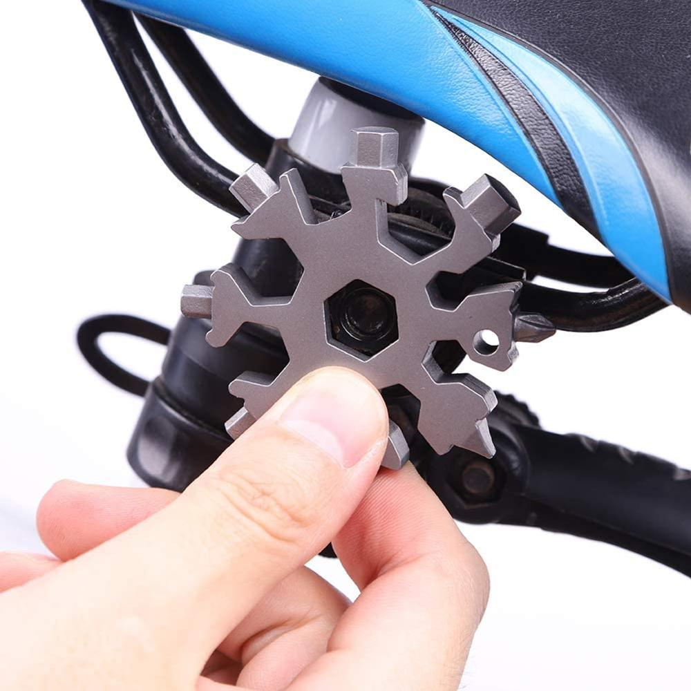 18 In 1 Snowflake Snow Wrench Tool Spanner Hex Wrench Multifunction Camping Outdoor Survive Tools Bottle Opener Screwdriver