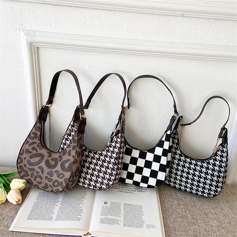 2-1224-1 Ladies Bag New Stylish Retro Contrast Checkered Chain Bag Bag Women's Shoulder Armpit Bag