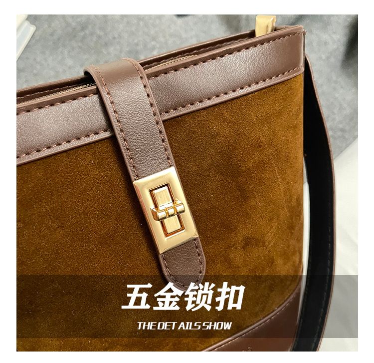 Miss DG 2025 new retro leopard print bag casual shoulder messenger bag