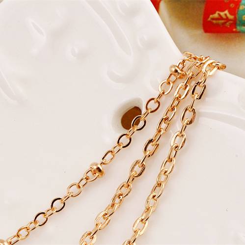 Fashion crystal sequin necklace temperament trend multi-layer metal pendant clavicle chain jewelry