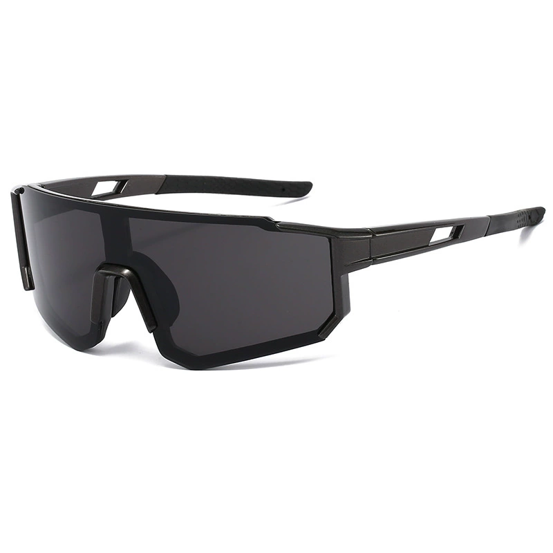 Polarized Sports Sunglasses, UV Protection Windproof Cycling Sunglasses for Men Women, Lightweight Outdoor Running Sunglasses 1060 Style for Hiking, Marathon, Driving and Fishing
C1