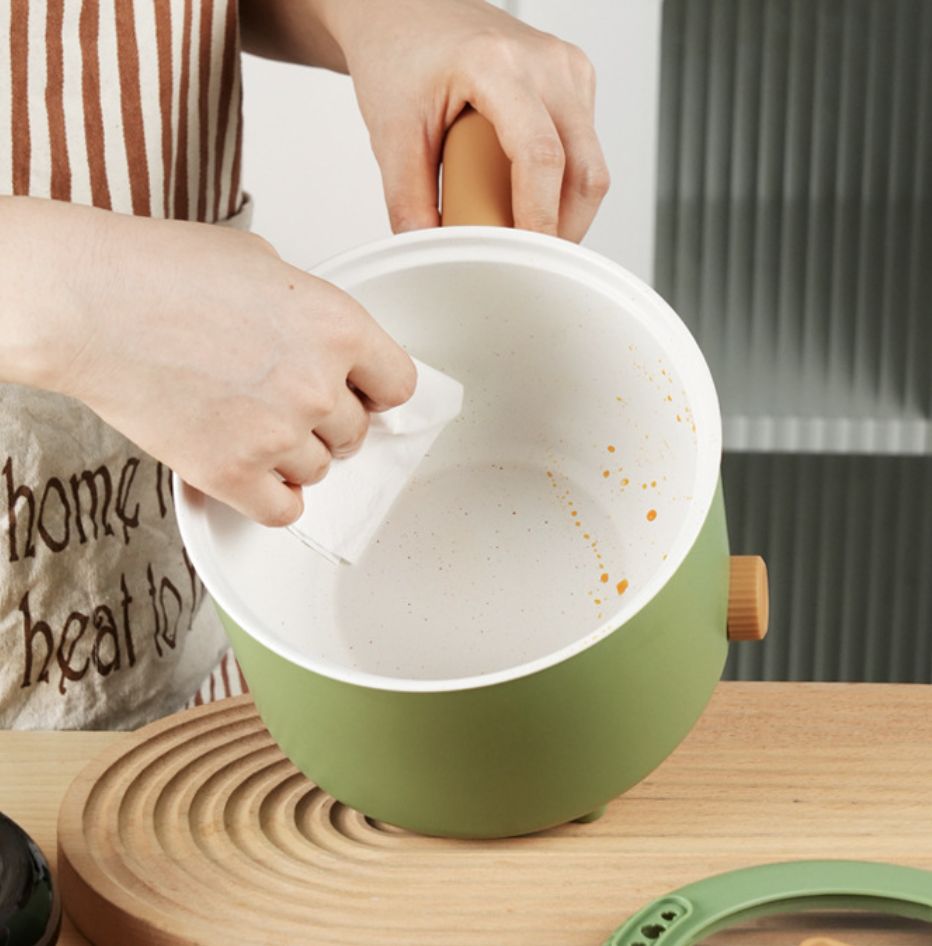 Electric Boiling Pot Multi Functional Dormitory Student Small Electric Hot Pot Instant Noodle Pot for Single Use