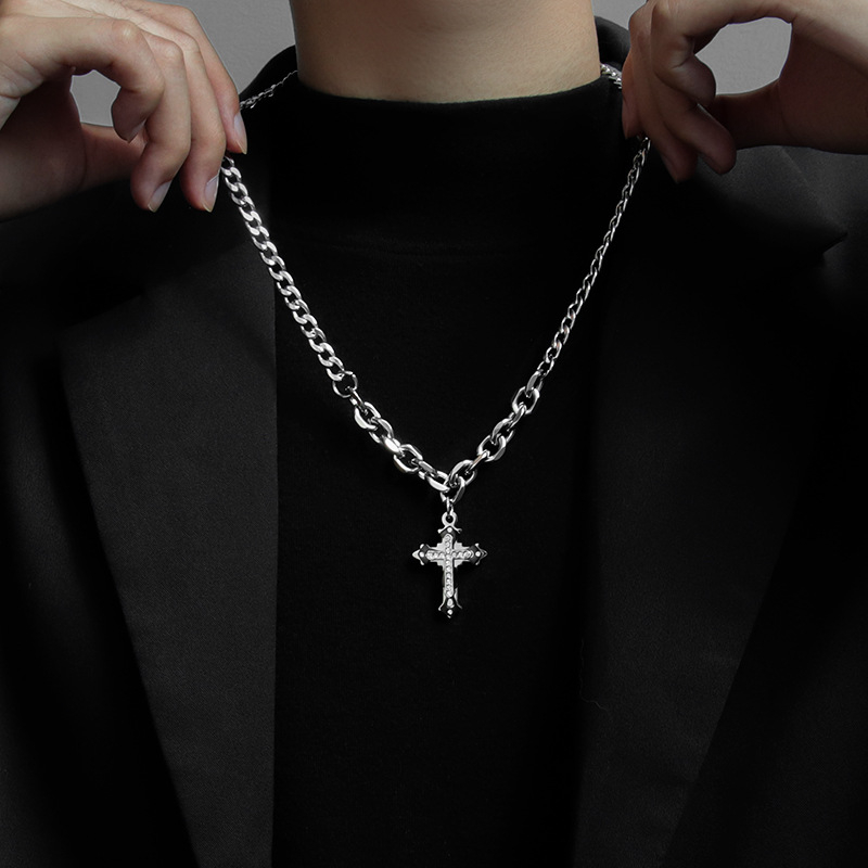 J176 Titanium steel Cross Necklace for Men Fashion Small Female Couple Jewelry Men's Sweater Chain ins Hip Hop Cuba