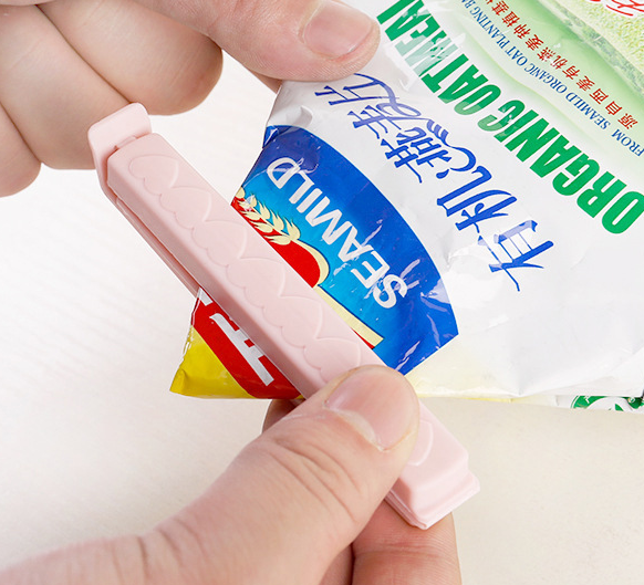 5 pcs Pack Bag Clips Food Snack Sealing ClipPortable Kitchen Storage Accessories Tool Elastic Buckle Package Bag Clamp
