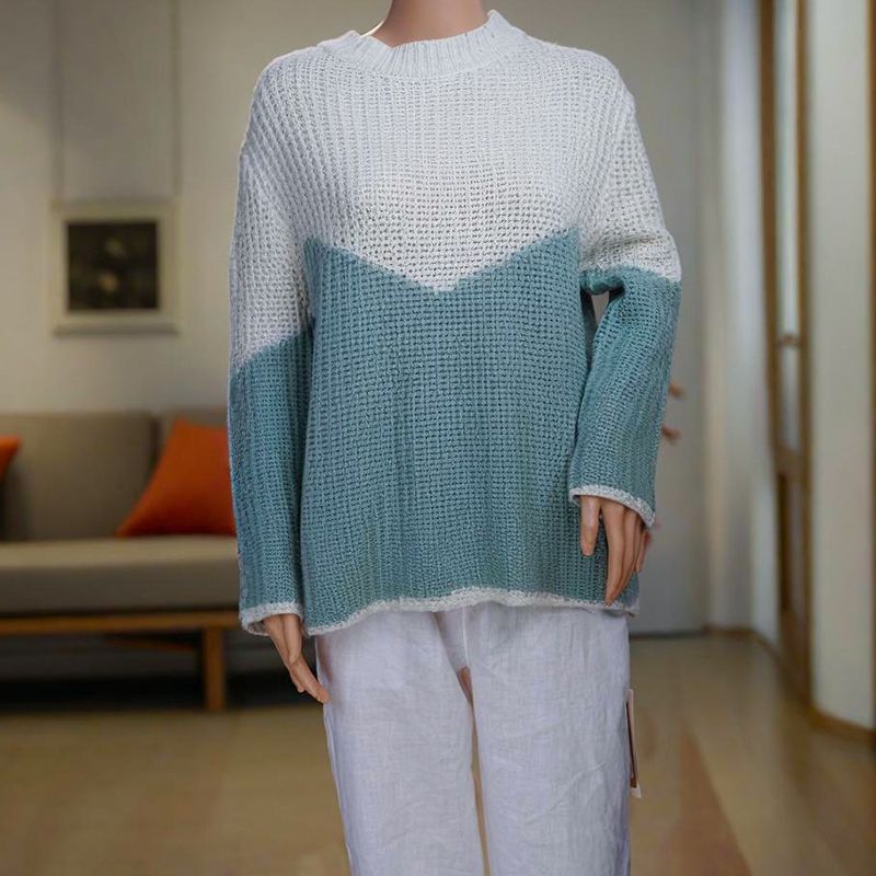 Wool knit Sweater Round Neck Women's Sweater