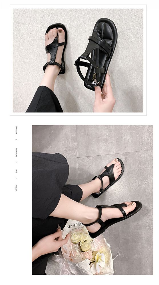 Clip-toe casual flat sandals for women to wear 2025 summer new round - toed buckle flat Roman shoes