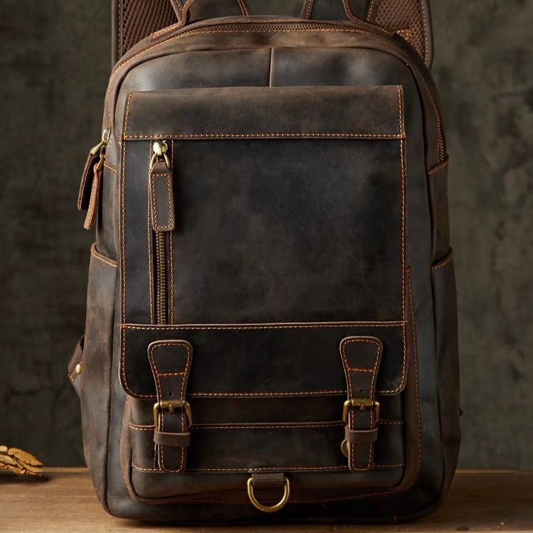 Head layer cowhide business commuting computer backpack, large capacity European and American retro backpack, cross-border crazy horse leather backpack