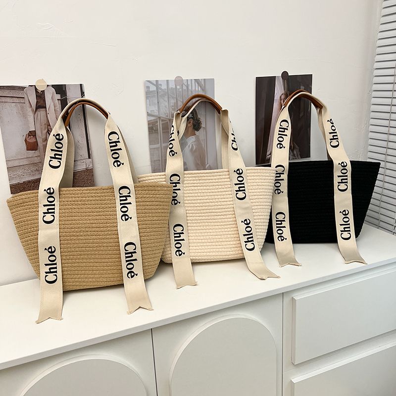 Straw Bag Bag Women's Large Capacity Resort Beach Bag Woven Vegetable Basket Commuter Tote Bucket Bag