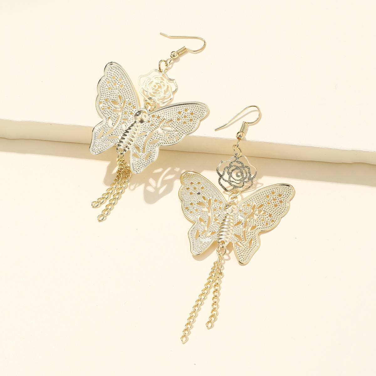 DF051 Hollow Out Butterfly Decor Long Chain Tassel Drop Hook Earrings