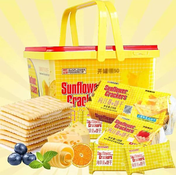 SUNFLOWER CRACKERS STRAWBERRY FLAVOR SANDWICH BISCUIT 27g*10PCS  