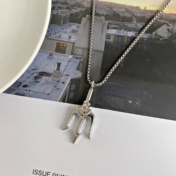 X186 Men's Sea King Trident Pendant Necklace Sweater Chain