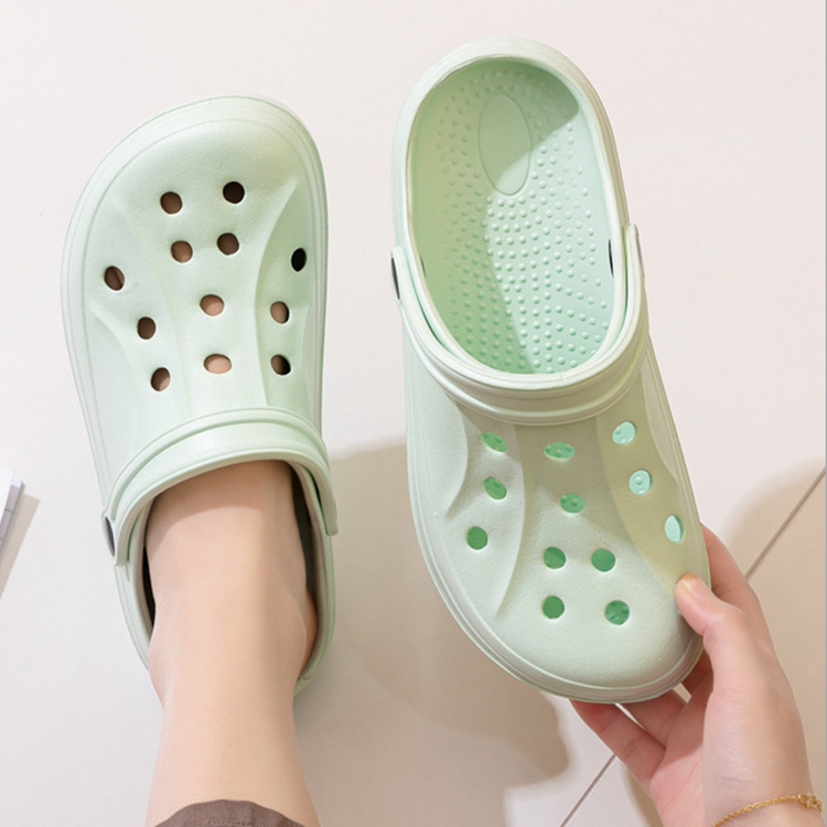2023 New women's Dongdong shoes comfortable home breathable women's slippers lightweight non slip women's sandals