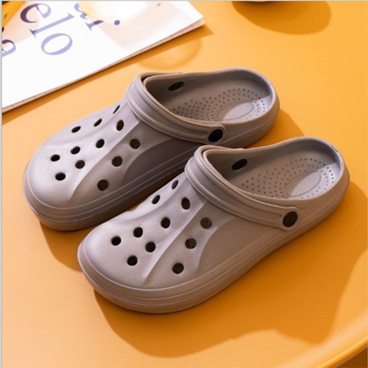 New men's fashionable outdoor Dongdong sandals light, breathable and comfortable home slippers non slip and wear-resistant beach sandals