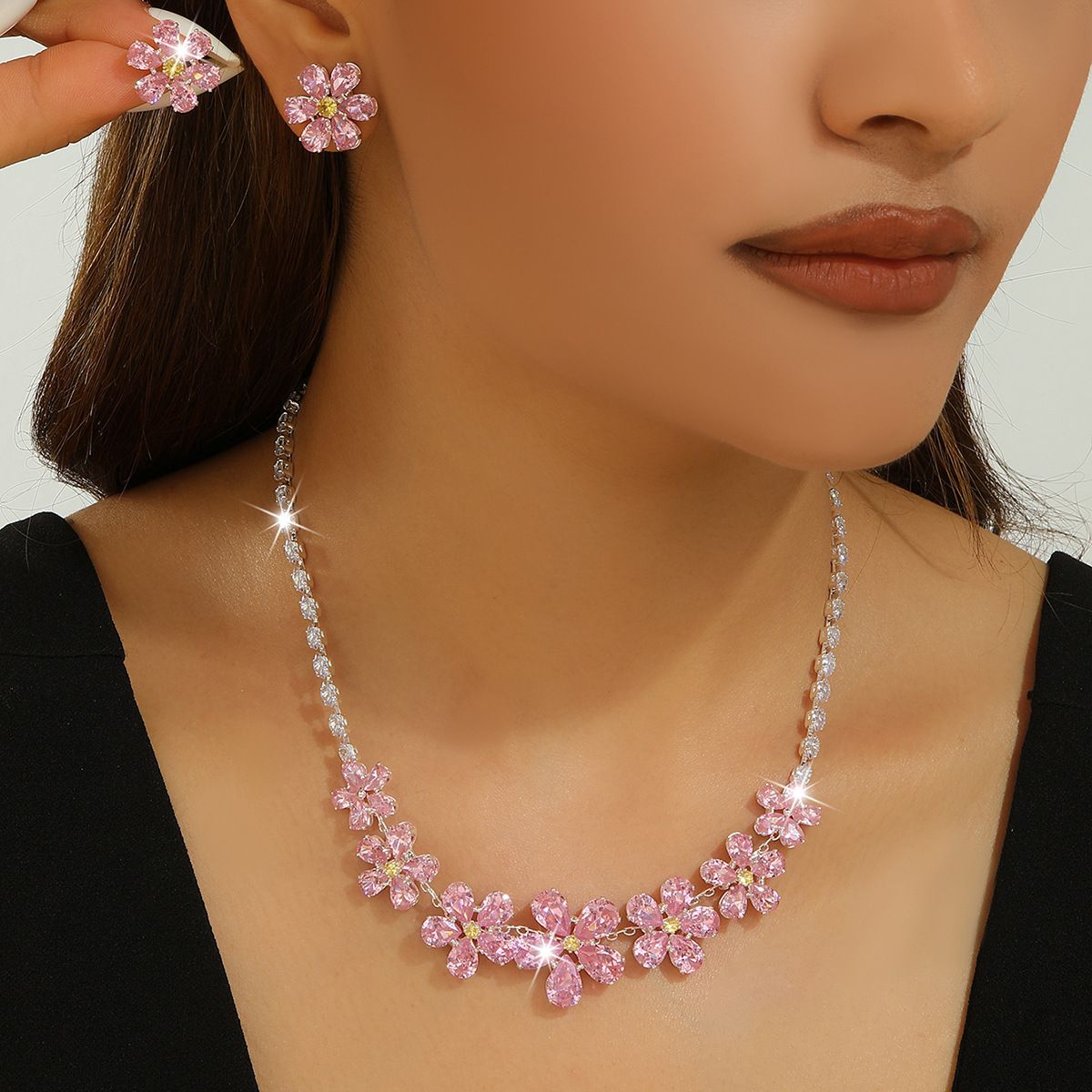 Exquisite Pink Floral Cubic Zirconia 2Pcs Jewelry Set For Women, Full Pink Crystal Flower Necklace & Matching Flower Stud Earrings, Adjustable Extension Chain Silver Tone Collarbone Choker, Romantic Sparkling Ornaments For Bridal Wedding Party Evening Prom Gown, Sweet Elegant Gift Accessories For Ladies
