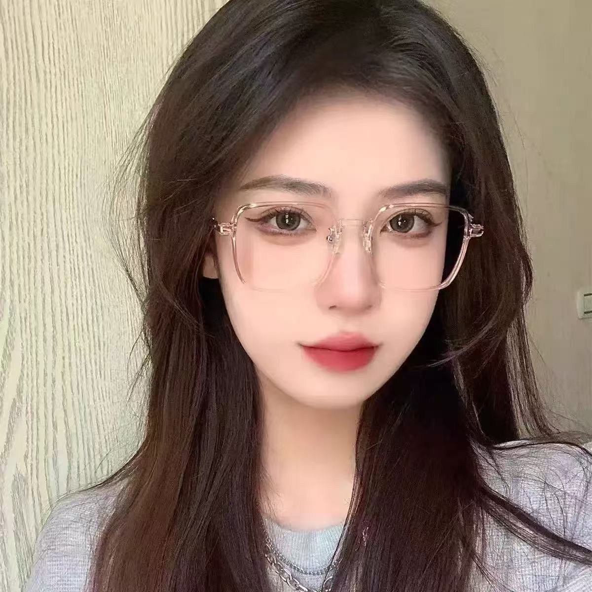 2026 New Cold Brown Large Frame Photochromic Glasses Women Fashion Anti Blue Light Flat Lens Eyeglasses Trendy Oversized Frame Eye Protection Glasses for Daily Outdoor