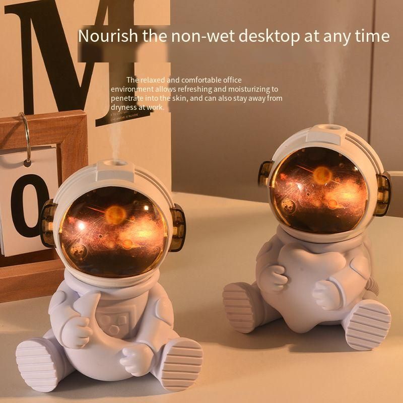 240mL Astronaut Humidifier with LED Night Light, USB-Powered Mini Air Humidifier, 40mL/h Mist Output, 2.5W Quiet Portable Humidifier for Bedroom, Office, Car, Desktop Aroma Diffuser for Home
