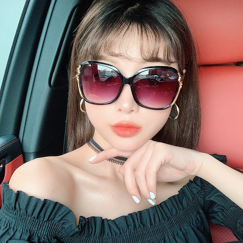 Sunglasses hollowed out, dot painted rose sunglasses, fashionable and versatile, large frame solar eyes